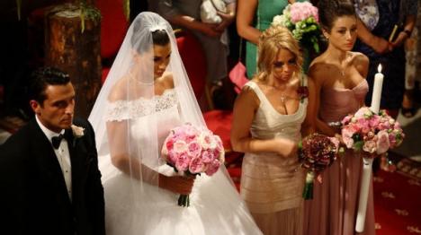 România mondenă în 2012: EBA - nunta anului; Teo - divorţul anului